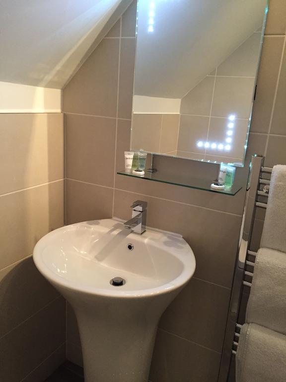 One Helena Road Serviced Apartments Σάουθσι Εξωτερικό φωτογραφία