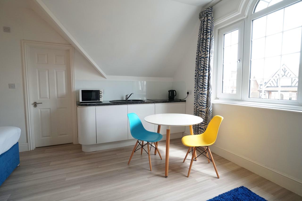 One Helena Road Serviced Apartments Σάουθσι Εξωτερικό φωτογραφία